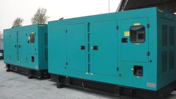 乌苏康明斯400kw大型柴油二手发电机组